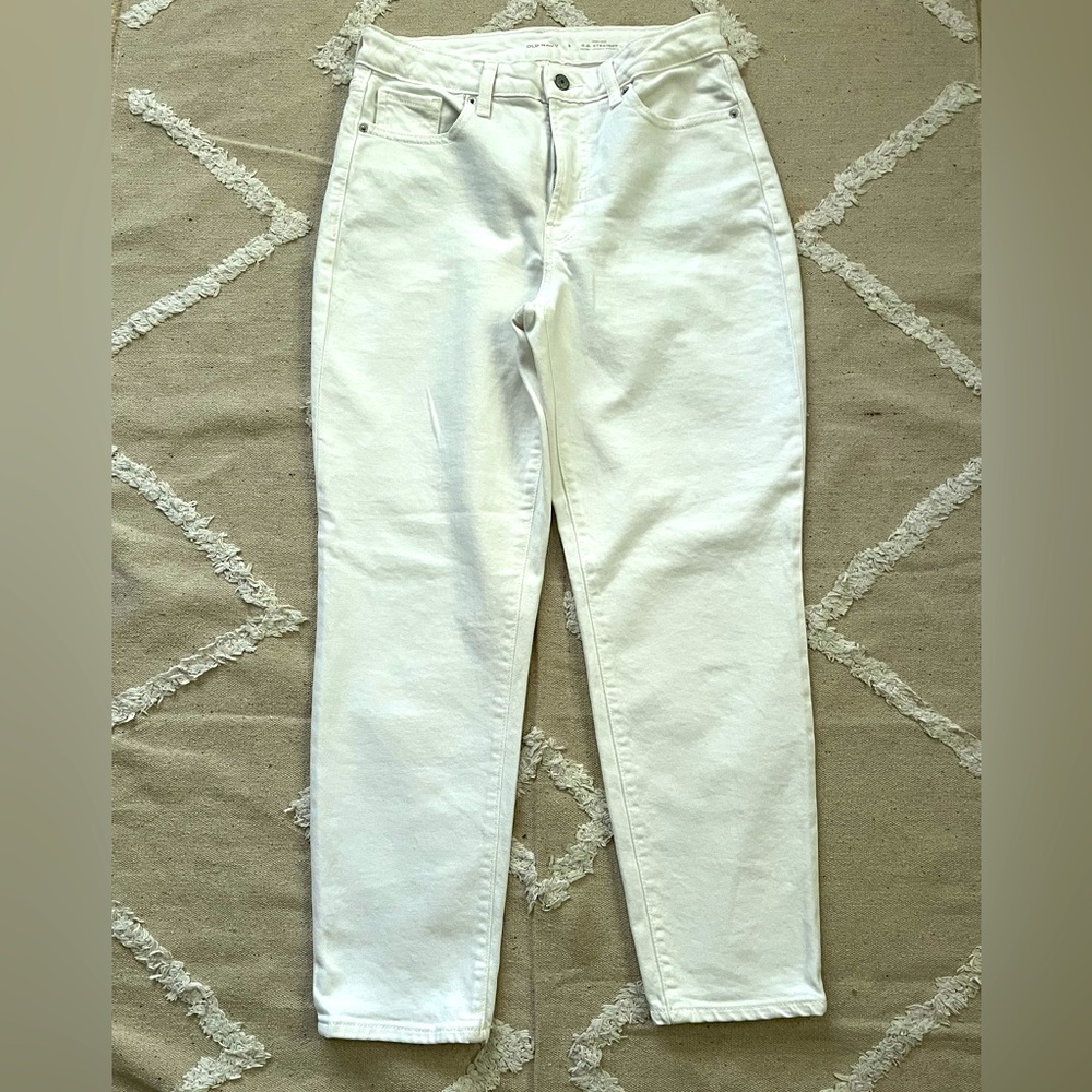 Old Navy High rise O.G. Straight Jeans — Secret smooth pockets— 27” inseam